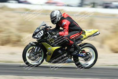 media/Apr-26-2025-BRL Bagger Racing League (Sat) [[9e270f465f]]/4-Twins Unlimited and SBK Qualifying/